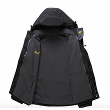 Load image into Gallery viewer, Jack Wolfskin Jacket
